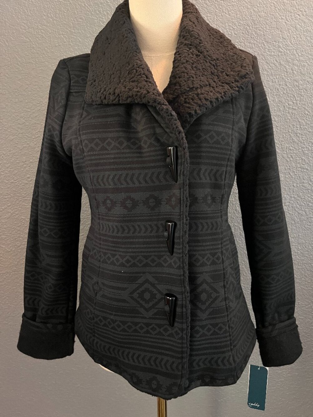 SEBBY SOUTHWESTERN AZTEC PRINT TOGGLE CLOSURE SHERPA LINED JACKET - NWOT - S
